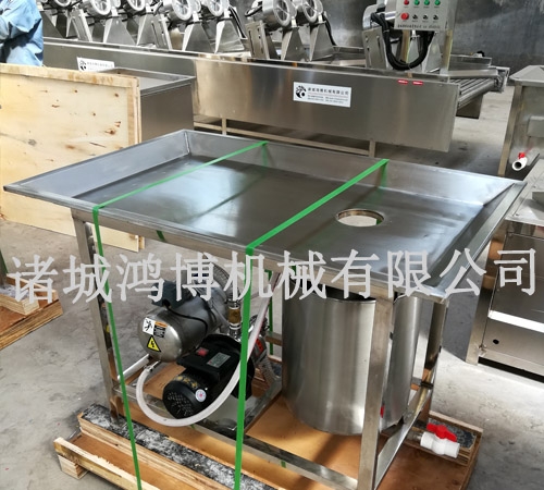 大型(xíng)鹽水注射機