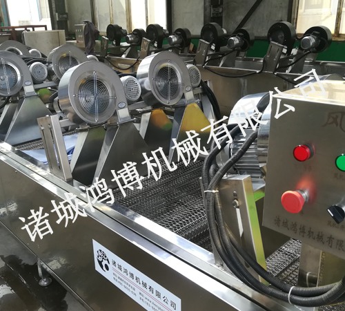 大型不鏽(xiù)鋼風幹機