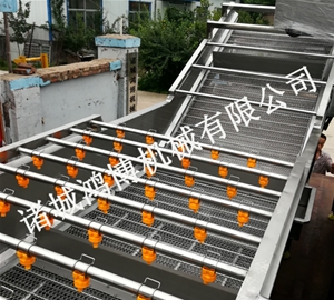 多（duō）功能氣泡清洗（xǐ）機